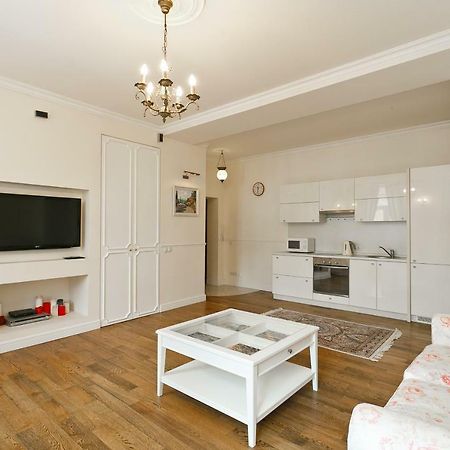 Royal Rent Minsk Appartamento Esterno foto