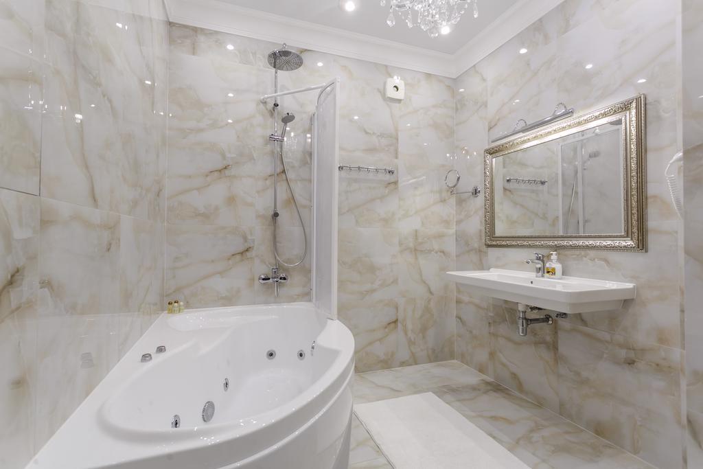 Royal Rent Minsk Appartamento Esterno foto