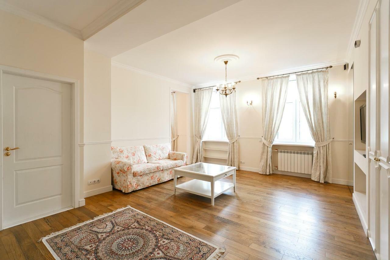 Royal Rent Minsk Appartamento Esterno foto